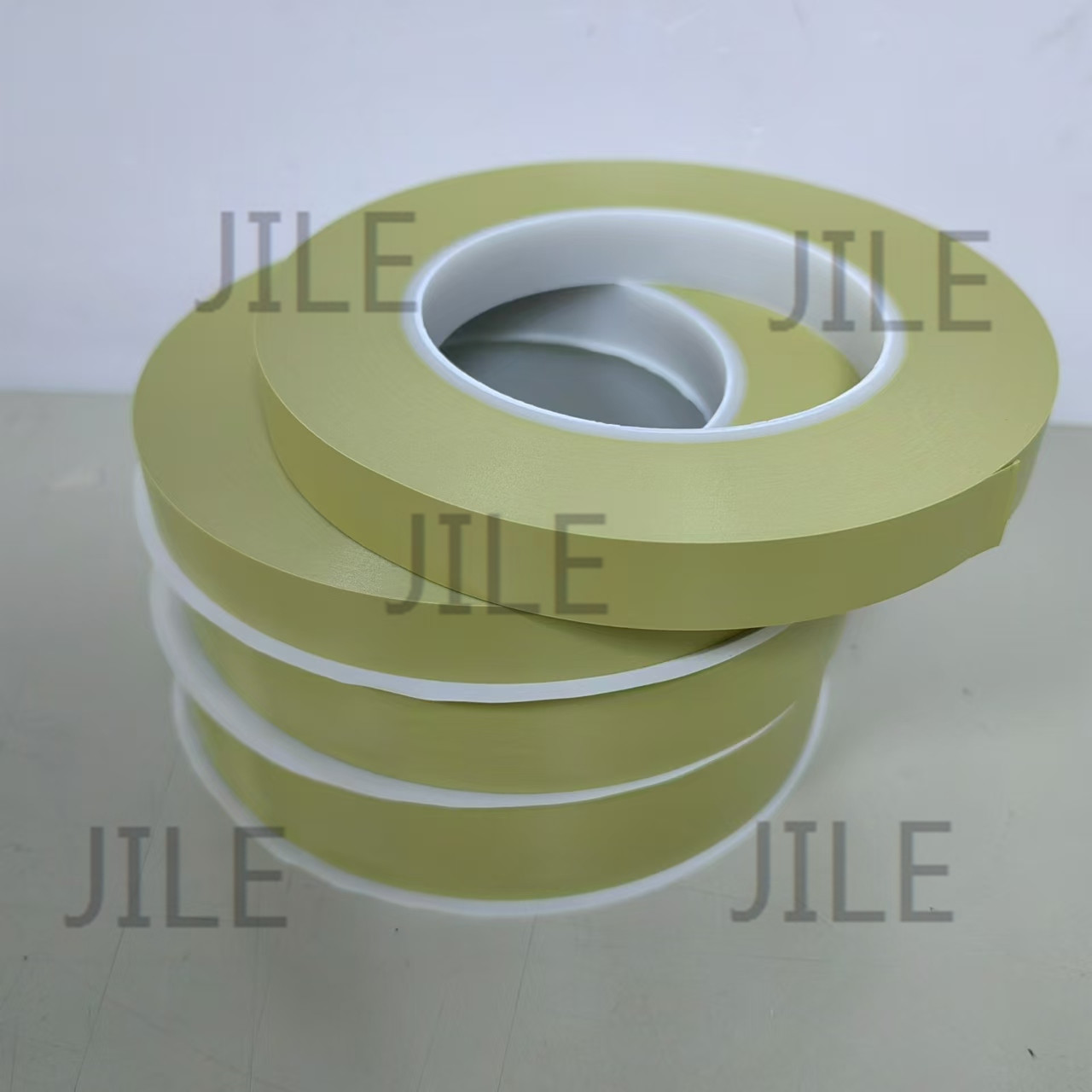 The Magic of Fine Line Tape in Automotive Detailing